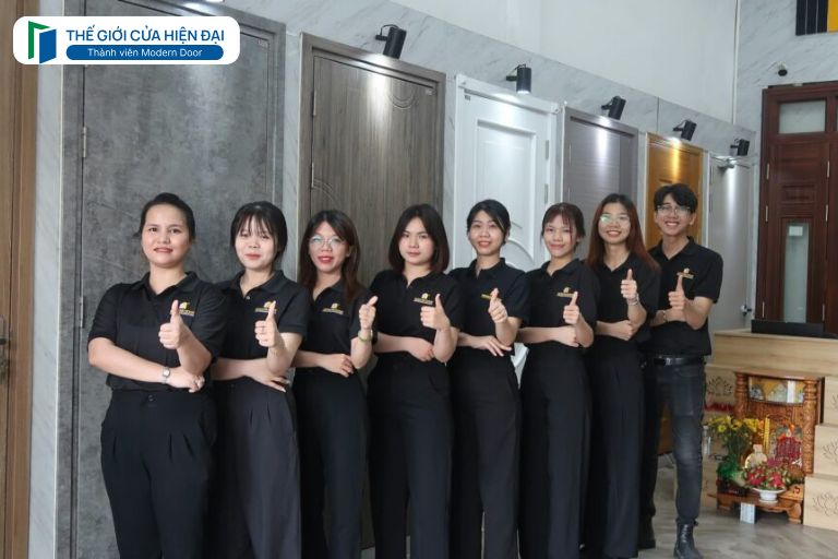 hệ thống sản xuất cửa nhựa composite