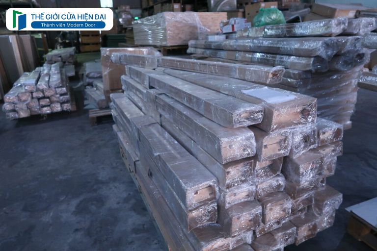 hệ thống sản xuất cửa nhựa composite