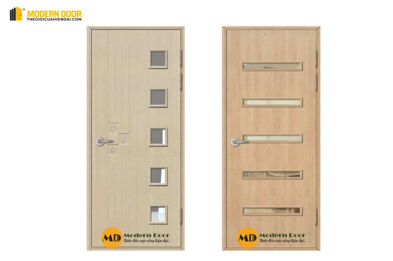 Cửa tận dụng các ô kính cường lực làm điểm nhấn 