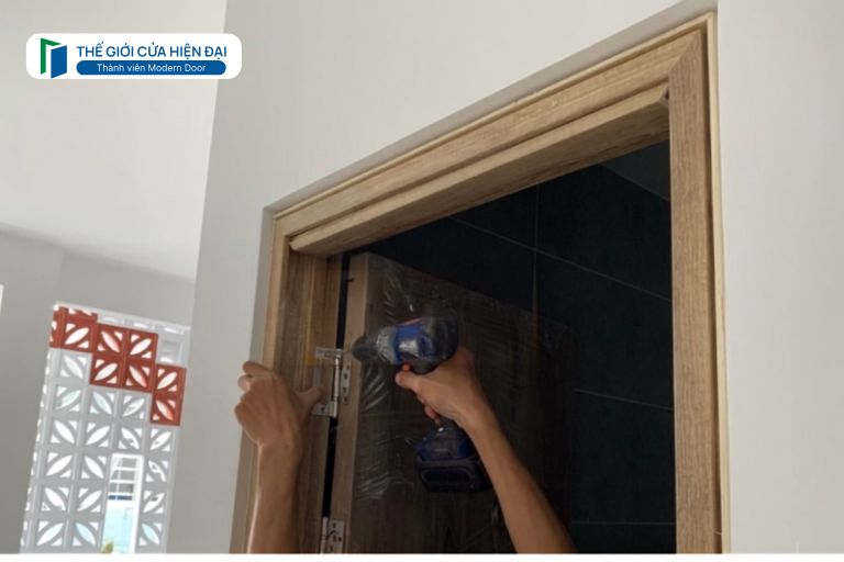 bản lề cửa gỗ