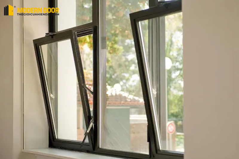 cửa sổ lật nhà vệ sinh