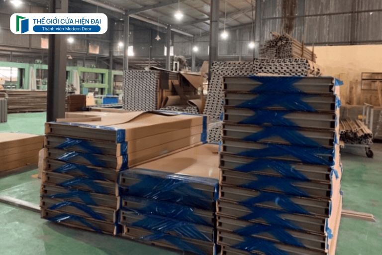 cửa thép vân gỗ tại đăk nông